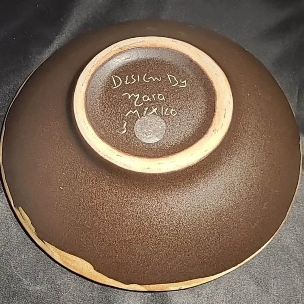 Mara handcrafted bowl